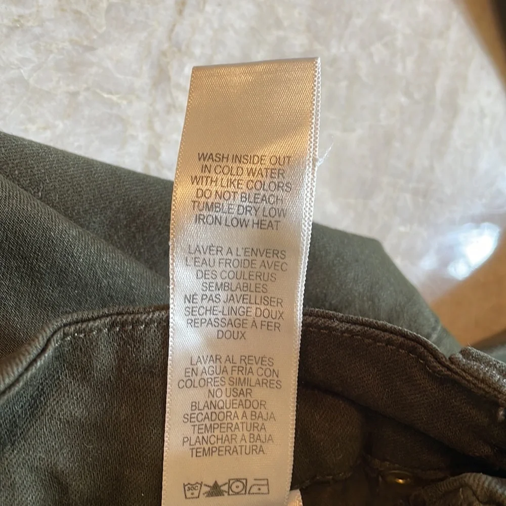 Good American Good Legs Jeans size 26 - Picture 9 of 14